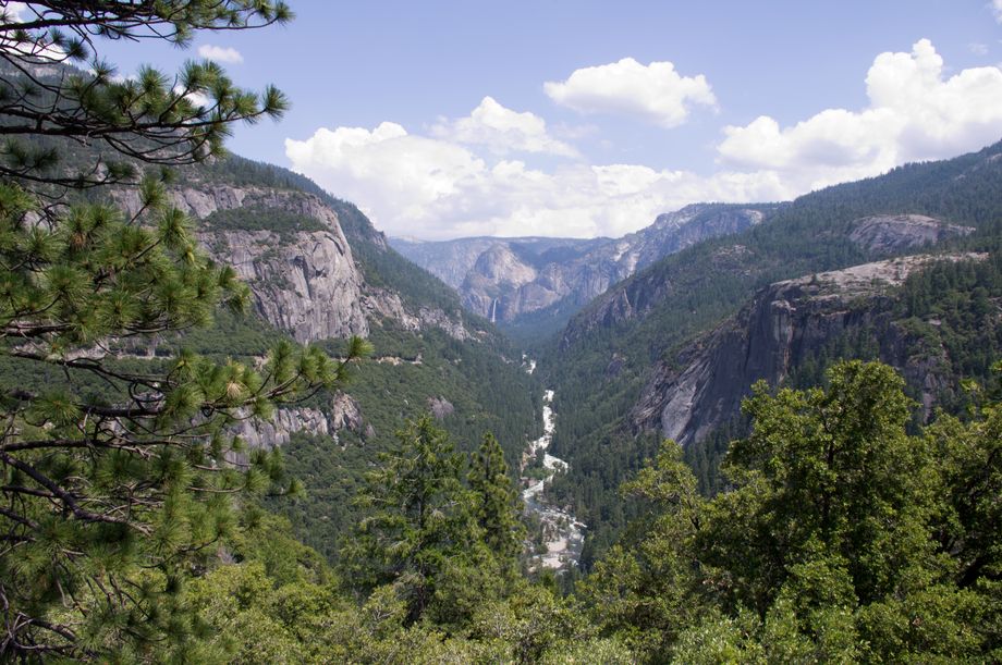 Yosemite Tal von der Passstrasse